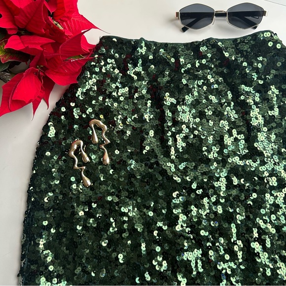 Forest Green sequin sparkle skirt - New Years Eve - Picture 2 of 3